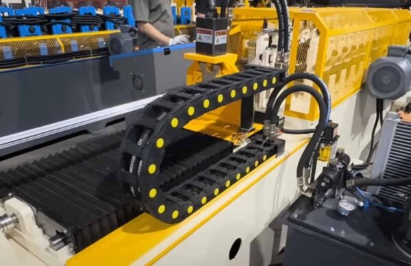 corner beads rolling forming machine